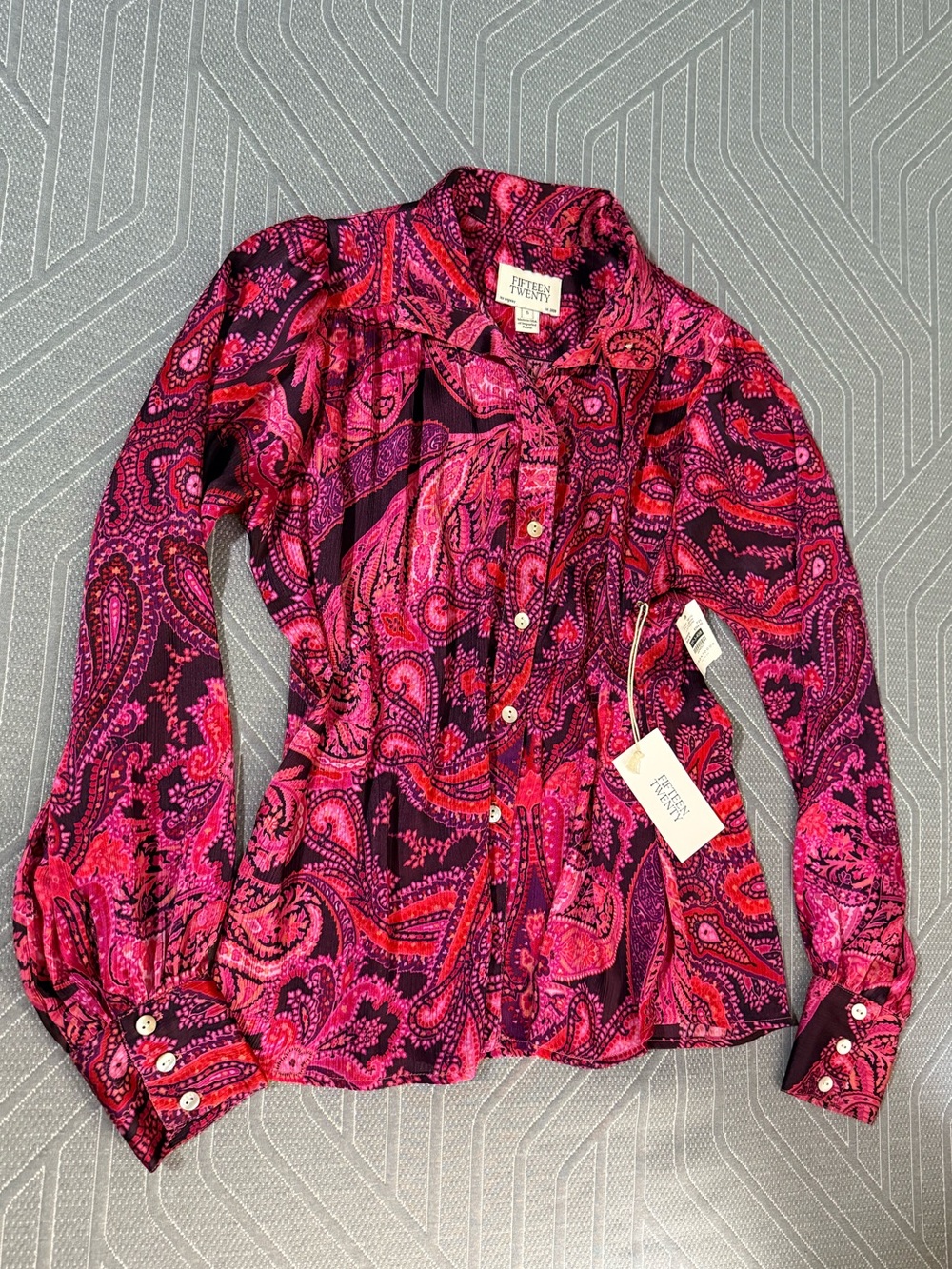 NWT Fifteen Twenty Chloe button down Blouse- Small